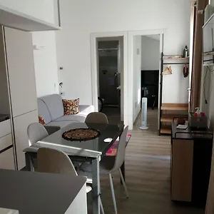 Stefania's Corner, In Apartament Bergamo